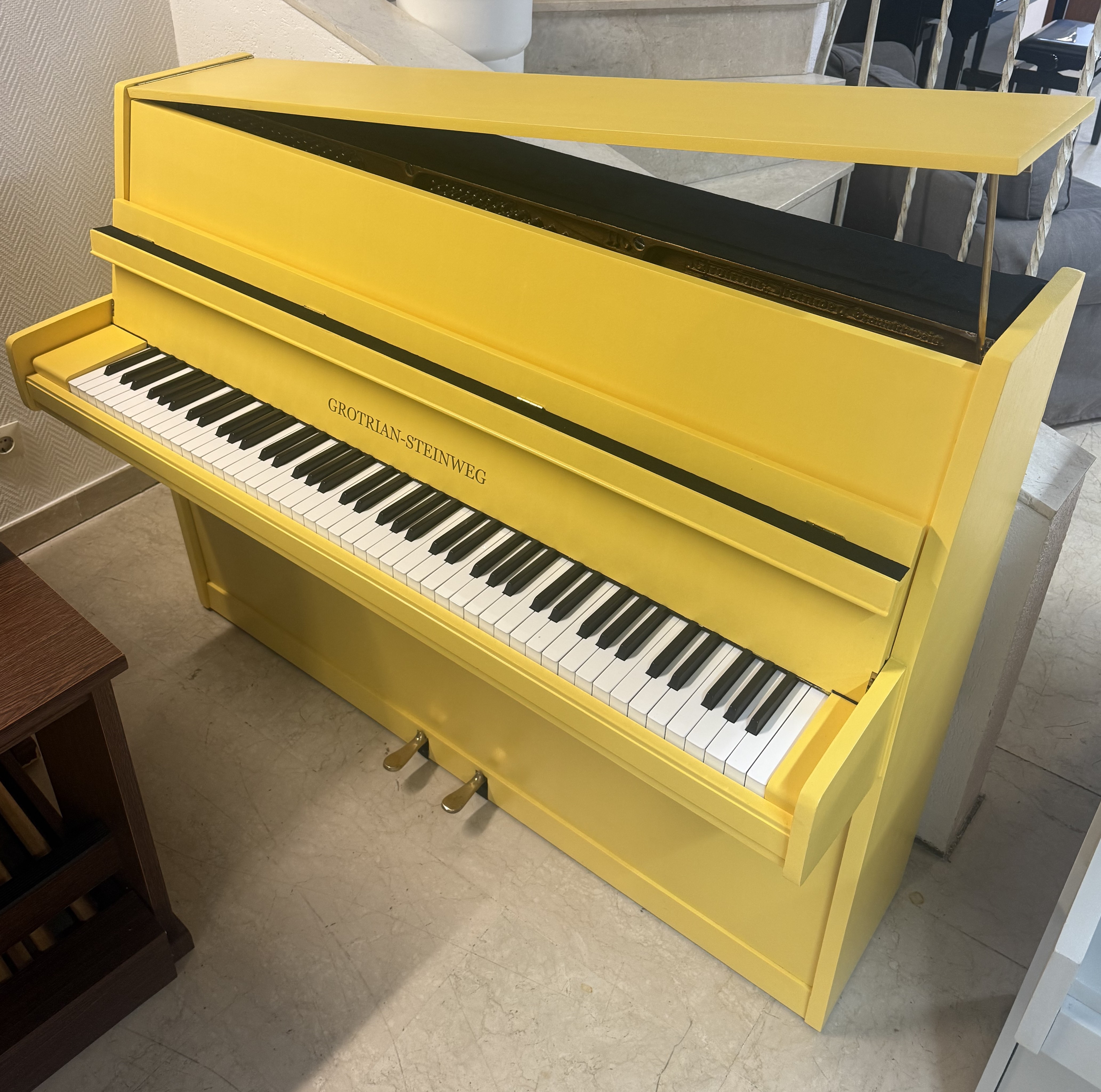 Grotrian 110 jaune occasion